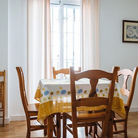 Pilsev Center Apartment Sevilla Eksteriør billede